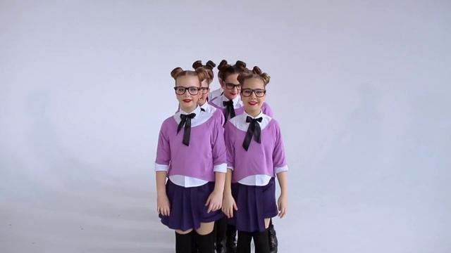 Клип Закрытая школа - студия Divadance смотреть онлайн