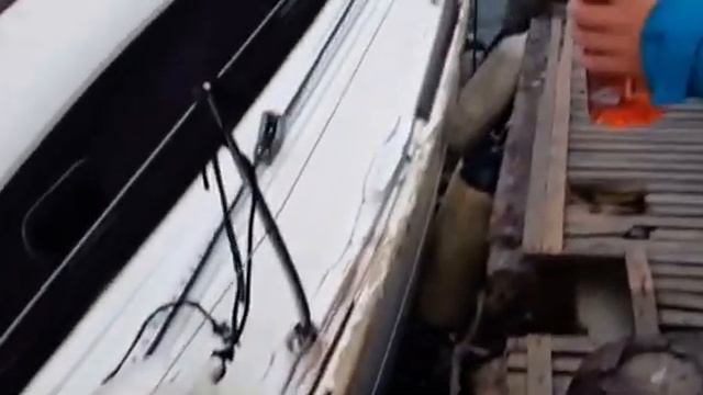 Как спасали затонувшую яхту в Новороссийске - рассказал капитан смотреть онлайн