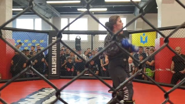 Александра Карасева , чемп обл 2020 UF MMA смотреть онлайн