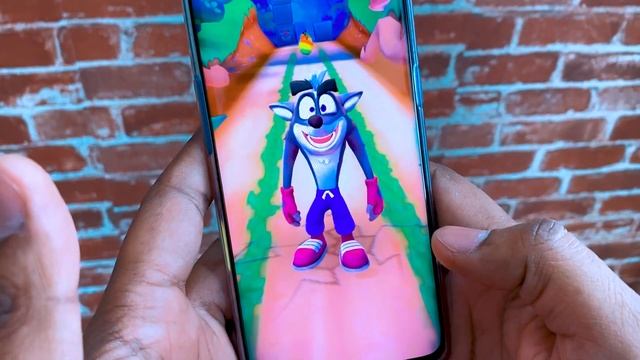 Amazing Mobile Game 2021 : Crash Bandicoot On the Run! Review смотреть онлайн