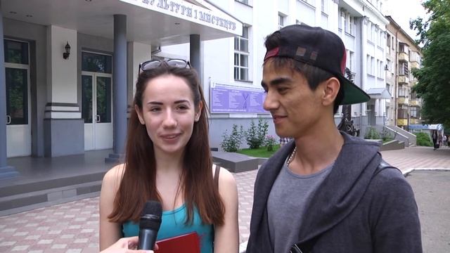 Первые студенты уехали в Краснодар смотреть онлайн