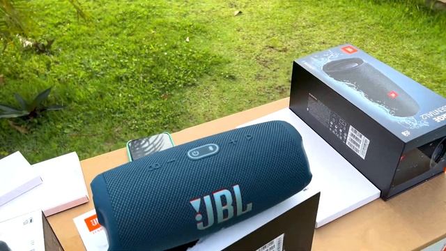 JBL FLIP 6 VS JBL CHARGE 5 VS JBL CHARGE ESSENTIAL 2 | O ESPECIALISTA ENSINA смотреть онлайн