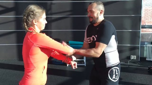 Сага о спорте. Самооборона для прекрасных дам и не только. Действенные техники. смотреть онлайн