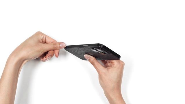 How to Apply a dbrand iPhone 13 / 14 Skin смотреть онлайн