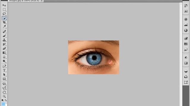 Cambiar el color de los ojos con Photoshop CS5 Extended смотреть онлайн