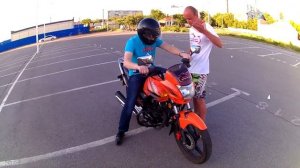 Учимся ездить на мотоцикле!