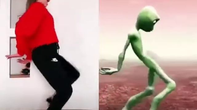 DAMETUCOSITA. Инопланетянин , жаба?