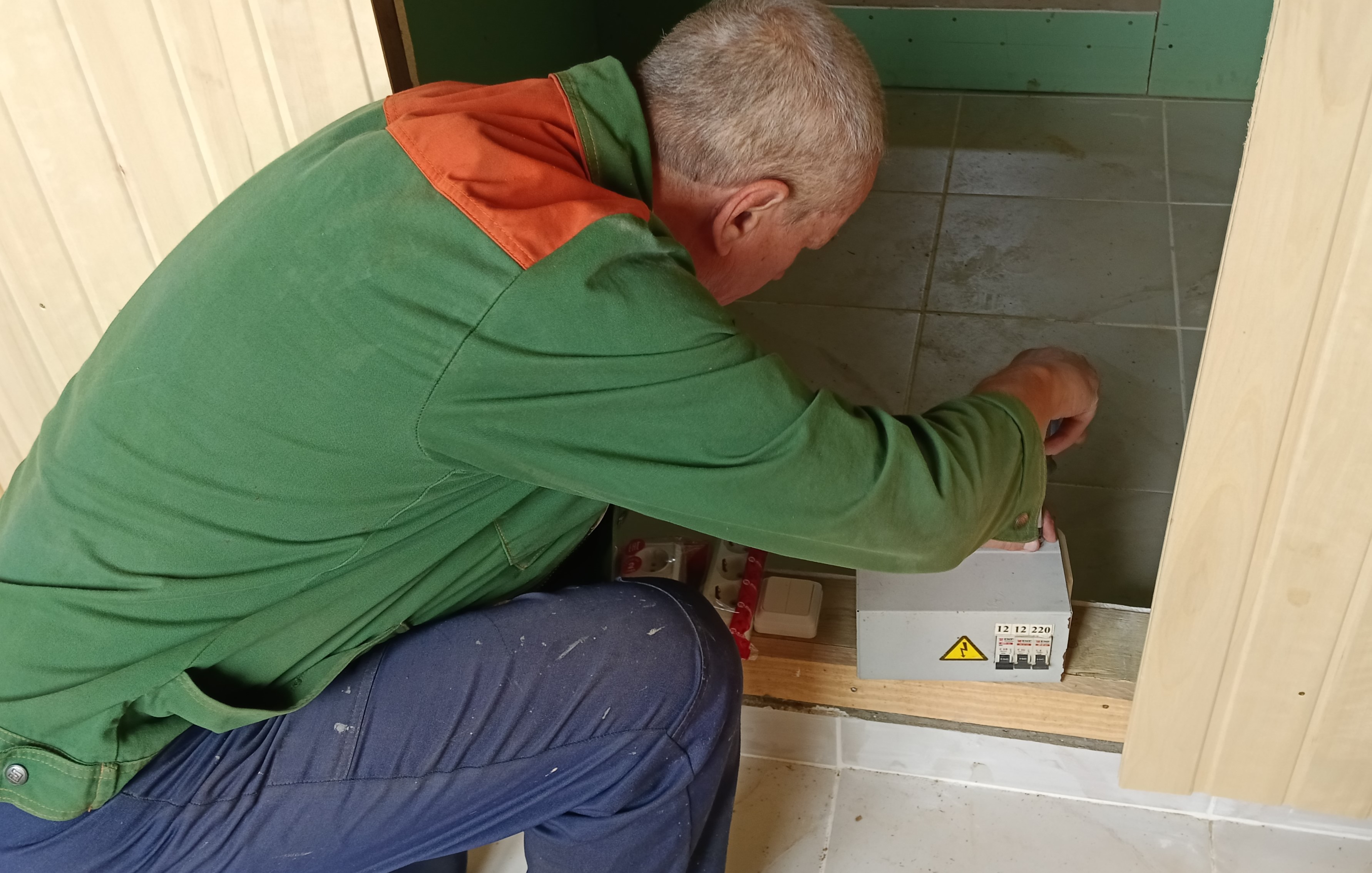 Электрика в бане смотреть онлайн