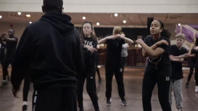 Pre-vocational training in Street Dance смотреть онлайн