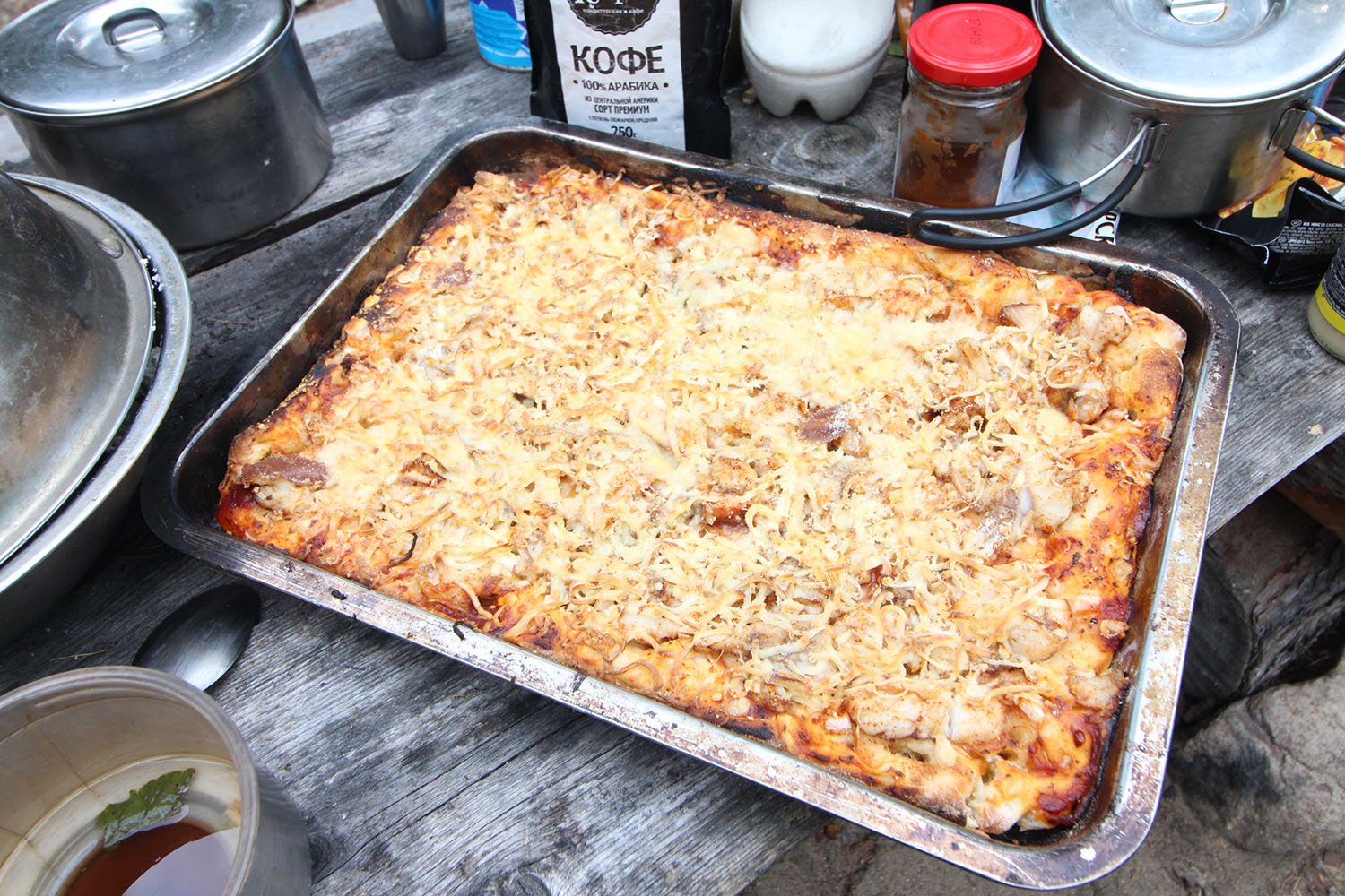 Рыбный пирог из хариуса (походная версия)