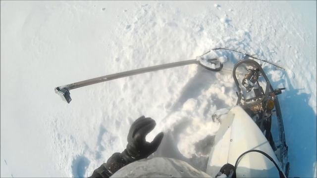 опять упал на снегоцикле в сугробе смотреть онлайн