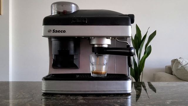 Cafetera SAECO Via Veneto Combi de Luxe en venta смотреть онлайн