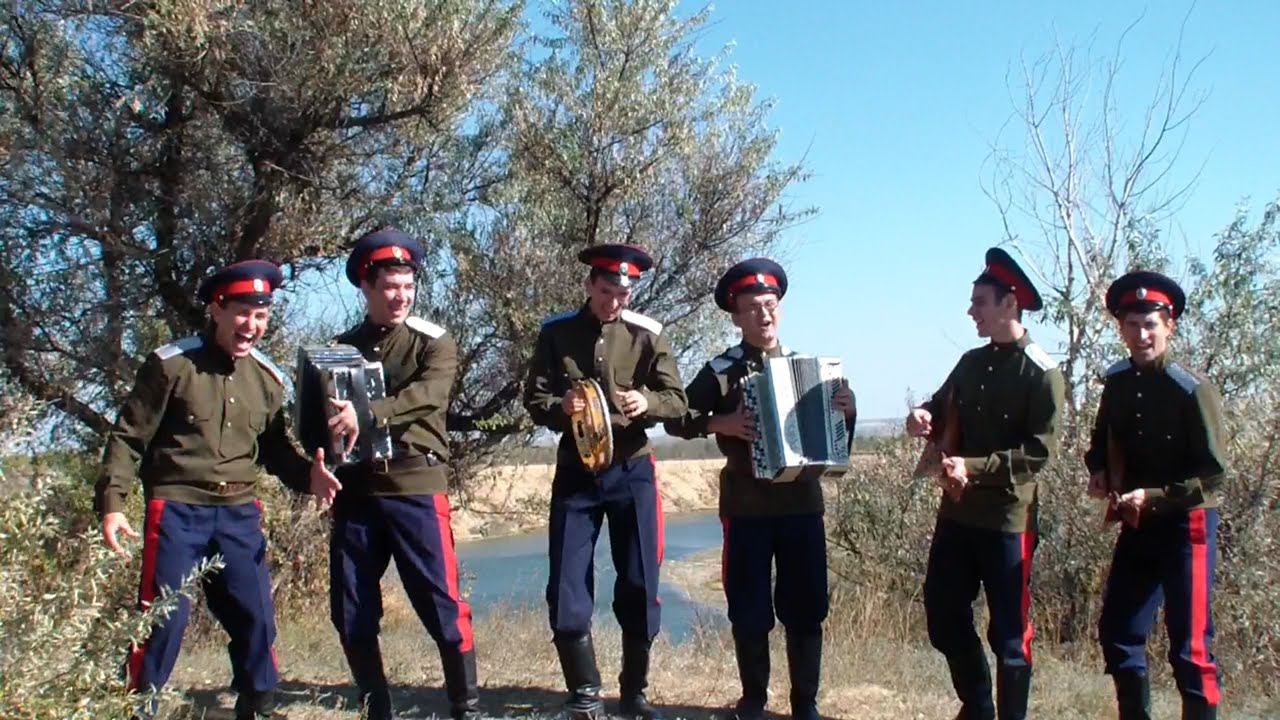 Узенький проулочек (клип) смотреть онлайн