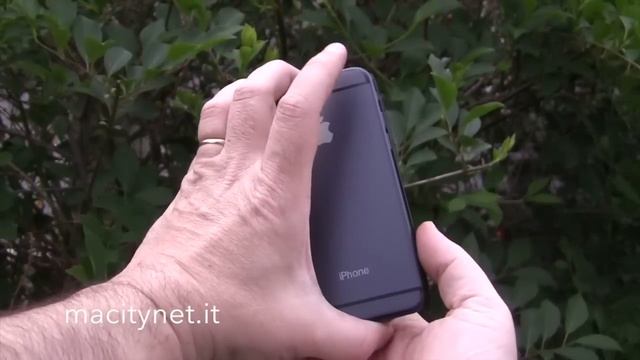 IPhone 6 Vs Nexus 5 [macitynet.it]