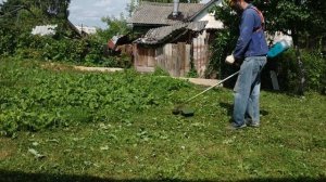 ПОКОС ТРАВЫ  АККУМУЛЯТОРНЫМ ТРИММЕРОМ sturm Вт 36.