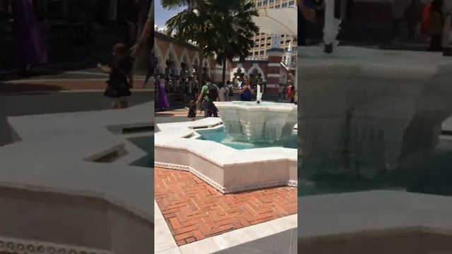 FIRST TRIP TO MALAYSIA, VLOG PRIBADI.. MASJID JAMEK смотреть онлайн