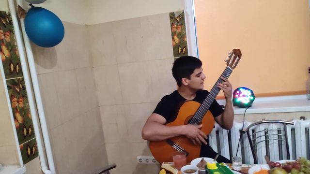 Kerim Gurbanmyradow - Hurma (gitara)