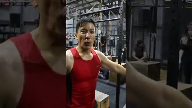 Crossfit training for the first time смотреть онлайн