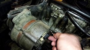 Замена реле регулятора WV Passat