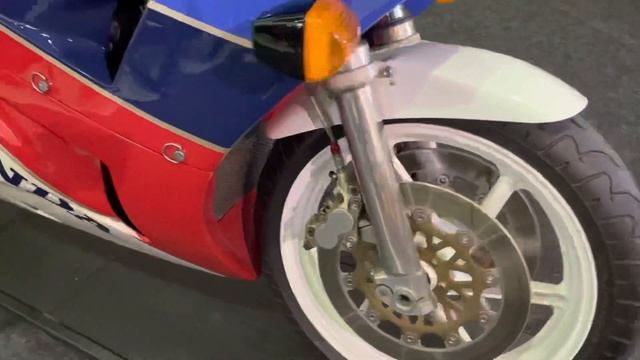 Honda VFR750R RC30, Rare Collectible Motorcycle with just 5094 Miles! смотреть онлайн