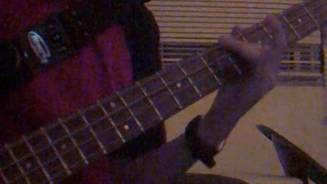 Enter Sandman Bass Cover смотреть онлайн