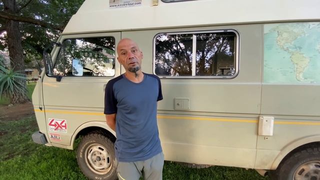 #11 - Présentation d'Oscar, notre van aménagé pour le tour du monde #aNotreTour смотреть онлайн