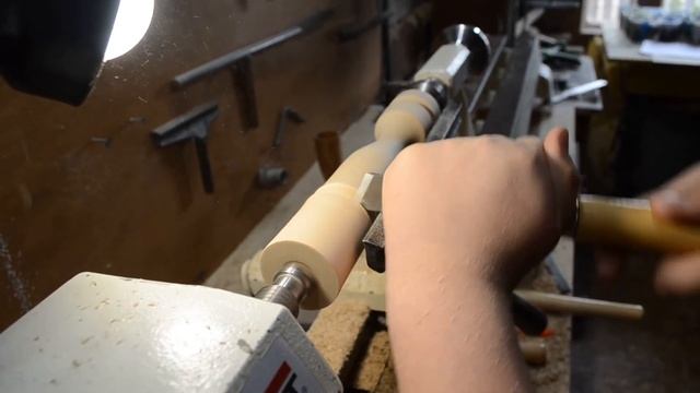 Кубок из дерева на токарном станке по дереву|ЖИЗНЬ В СЕЛЕ смотреть онлайн