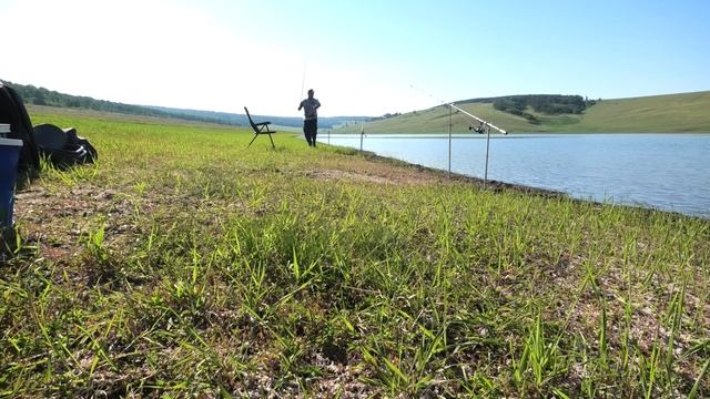 Бешенный клёв окуня. Окунь на фидер. смотреть онлайн