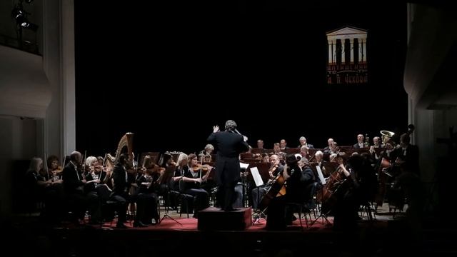 Увертюра к оперетте "Летучая мышь" Академический симфонический оркестр Крымской филармонии смотреть онлайн