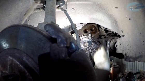 Замена ГРМ DODGE Caravan 2.4 (Chrysler Voyager). 2 часть.