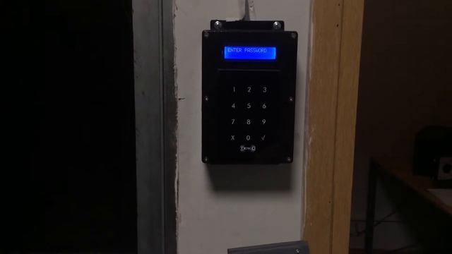 Загадка для квеструма, кодовая панель и граббер смотреть онлайн