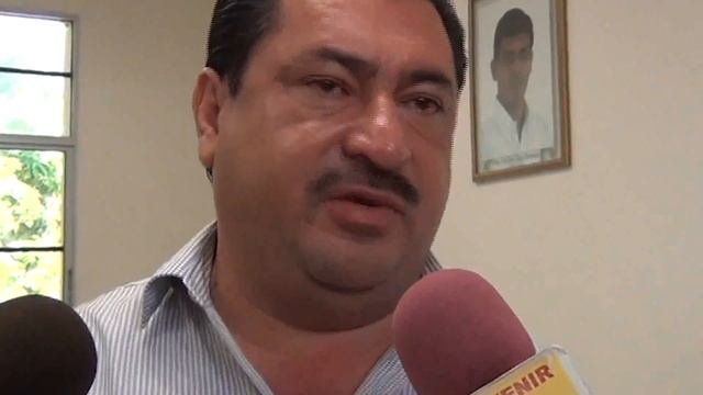 Alcalde Allan Ramos habla sobre el problema del Peaje смотреть онлайн