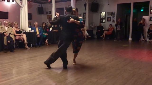 Jerry and Christine Tango Vals improv | Milonga Corazón смотреть онлайн