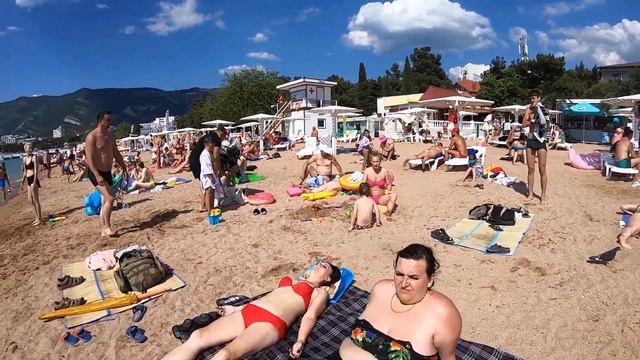 ?Центральный пляж? Геленджика, июнь 2022 смотреть онлайн