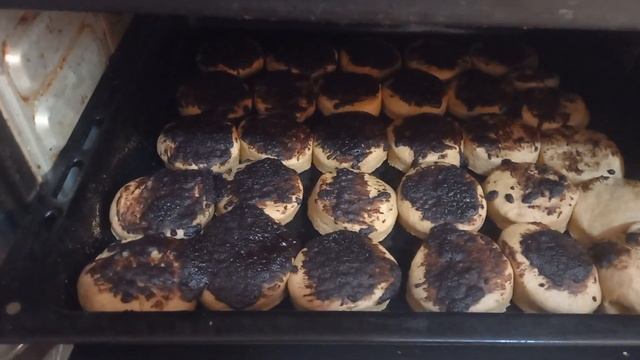 ПЕКУ ОВСЯНЫЕ ПЕЧЕНЬЯ С ШОКОЛАДНОЙ ГЛАЗУРЬЮ В ДУХОВКЕ ! ЗАПАХ ПО КВАРТИРЕ ОБАЛДЕННЫЙ смотреть онлайн