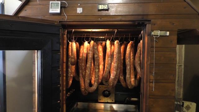 Колбаса Киевская высшего сорта Копчёно варёная колбаса Такая колбаса вкуснее чем в магазине смотреть онлайн