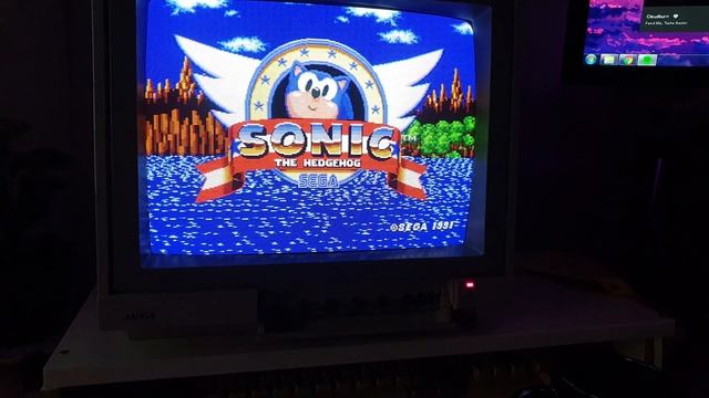 Sonic on a Commodore 1081 monitor - RGB Scart смотреть онлайн