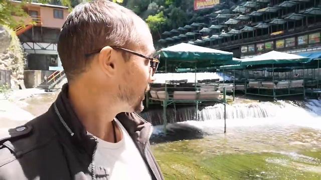 Река Димчай и кафешки вдоль этой реки. Алания Турция. Проживание в Махмутларе. смотреть онлайн