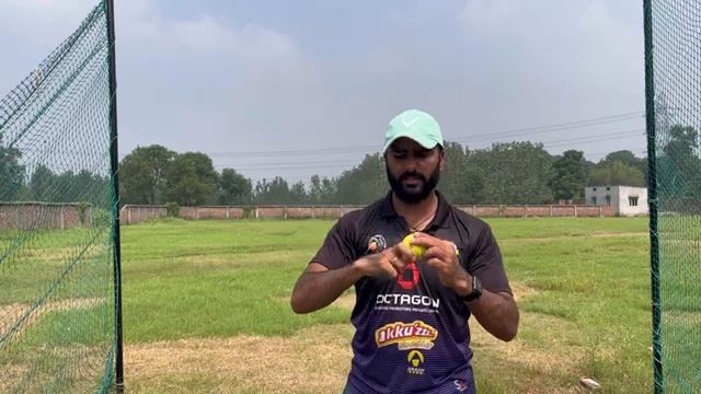 How To Bowl Leg Cutter And Off Cutter With Tennis Ball | Bowling Tips | смотреть онлайн