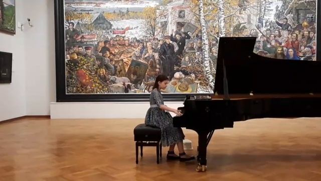 Шестакова Бажена: Д.Шостакович "Три фантастических танца" смотреть онлайн