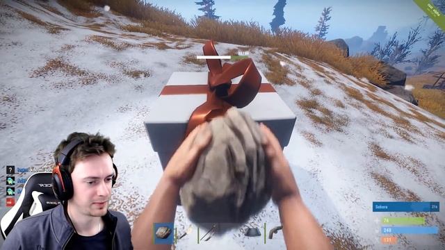 ÚTOČÍ NA MĚ MEDVĚD! - YOLO Rust #2 смотреть онлайн