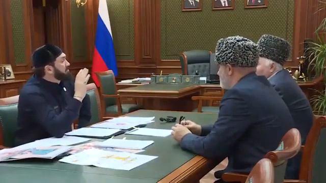 Представители Мехк-кхел поехали на встречу с Даудовым в Чечню смотреть онлайн