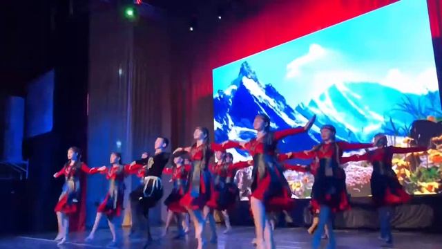 Ансамбль армянского танца «Урарту» смотреть онлайн