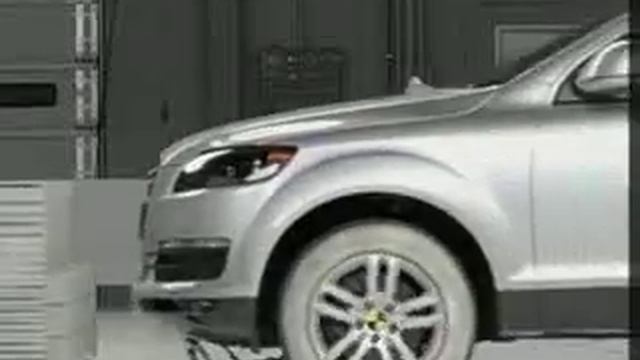 Crash Test 2007 - 2012 Audi Q7 (Frontal Impact) IIHS смотреть онлайн