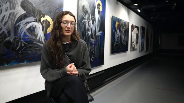 «Видео-визитки» с новосибирским художником Надей Максиной. смотреть онлайн