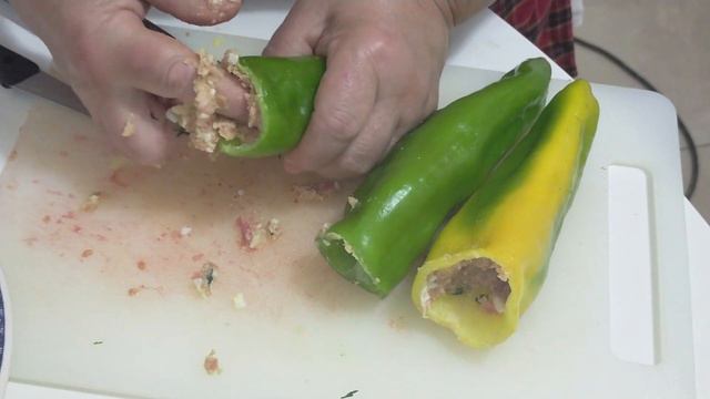 melanzane e peperoni ripieni di carne e svizzera di manzo смотреть онлайн