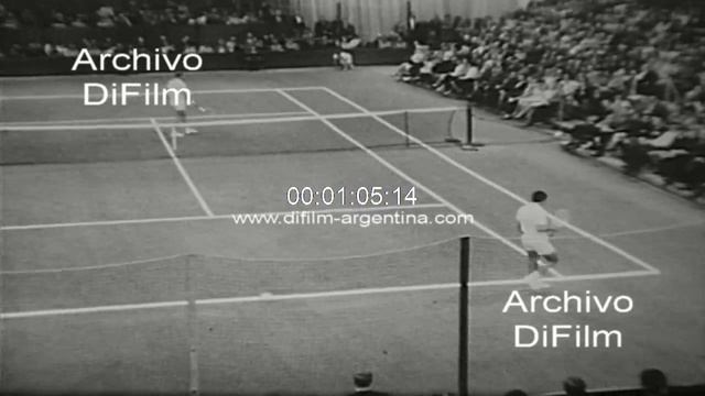 Stan Smith vs Ismail El Shafei - National Indoor Tennis 1969 смотреть онлайн
