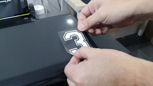 Cara pasang stiker cutting Matte / Doff Oracal смотреть онлайн
