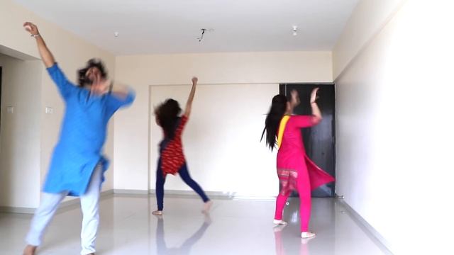 Udi Udi Jaye (Raees) by Devesh Mirchandani смотреть онлайн