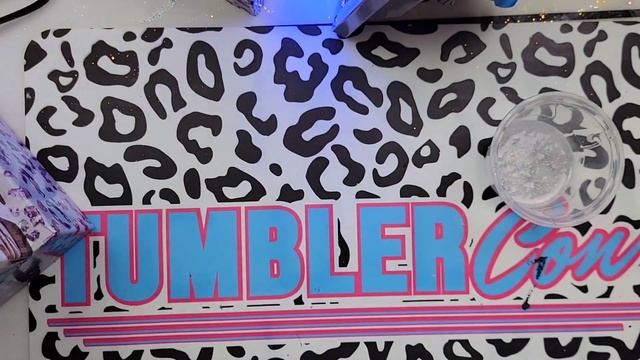 How to make a Birthday Present Tumbler Tutorial смотреть онлайн